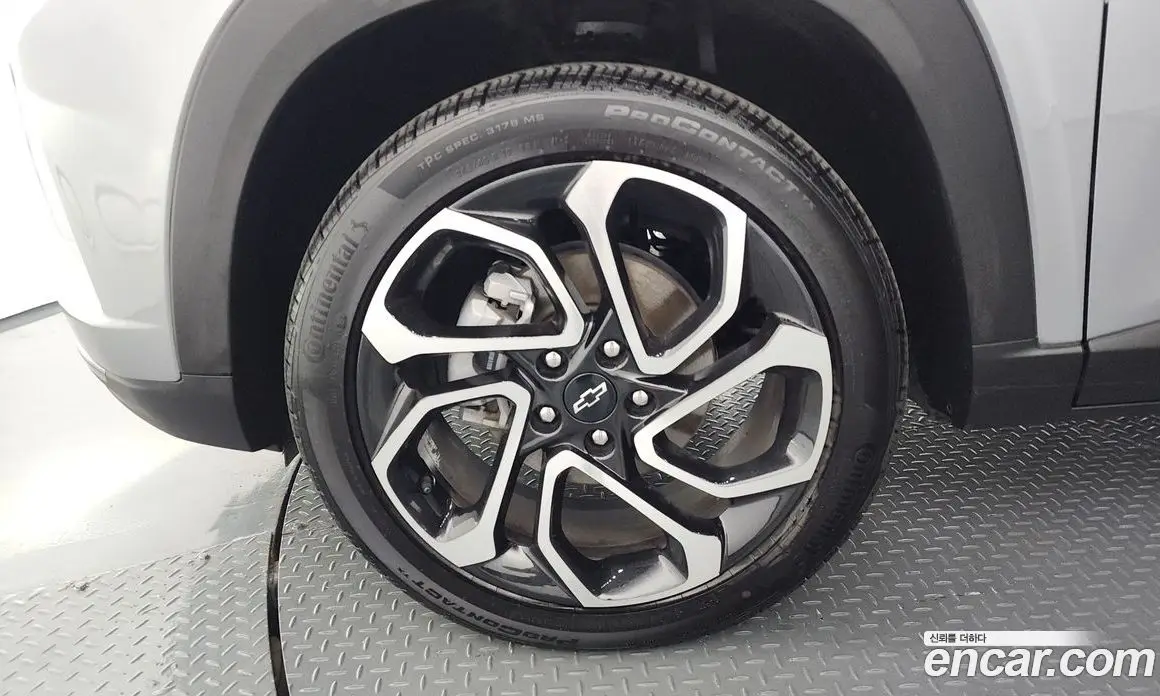 Chevrolet Trax 2024 1.2 автомат (гидро), фото 5