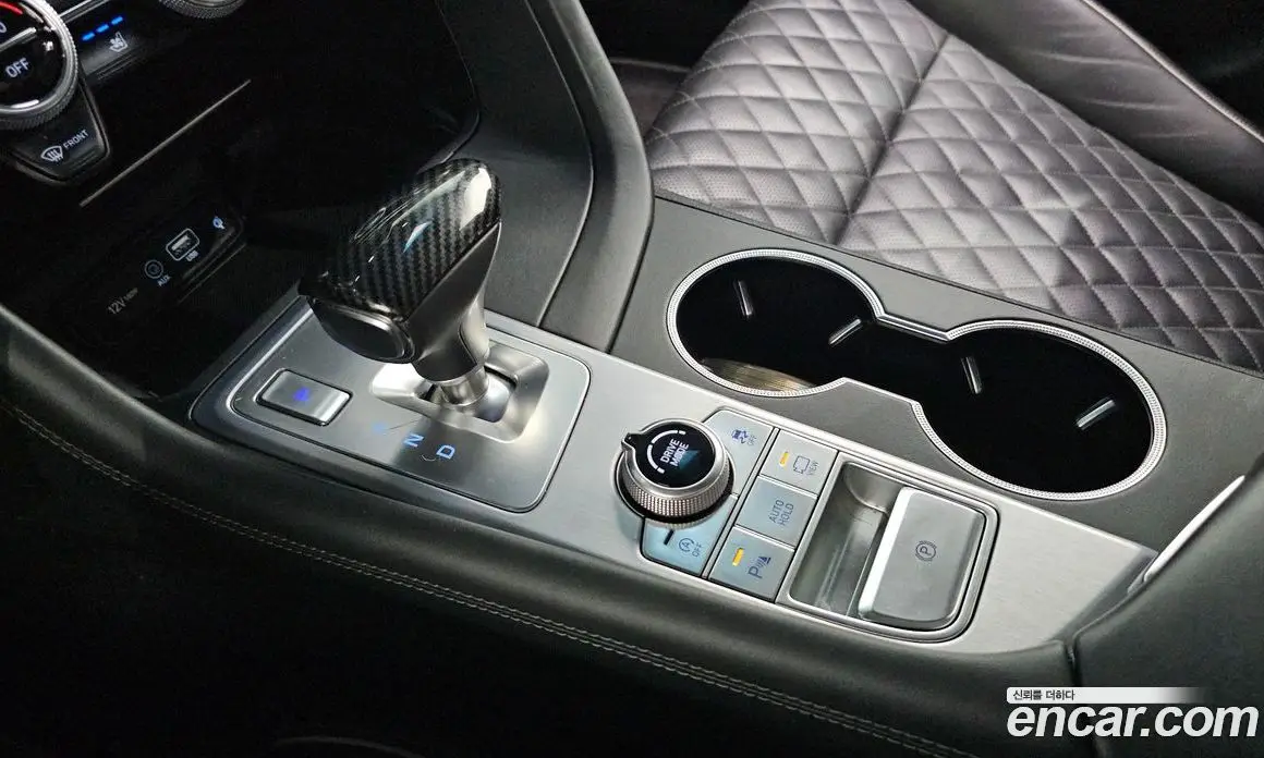 Genesis G70 2020 3.3 автомат (гидро), фото 9