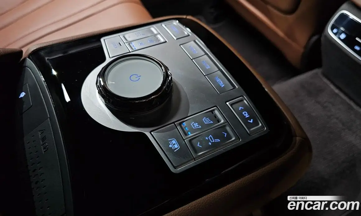 Genesis G80 2023 2.5 автомат (гидро), фото 18
