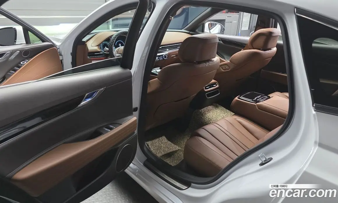 Genesis G80 2023 2.5 автомат (гидро), фото 17
