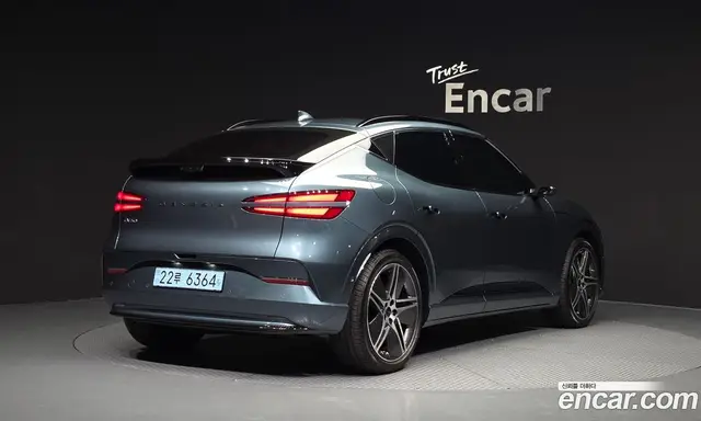 Genesis GV60 2025 0.1 автомат (гидро), миниатюра 2