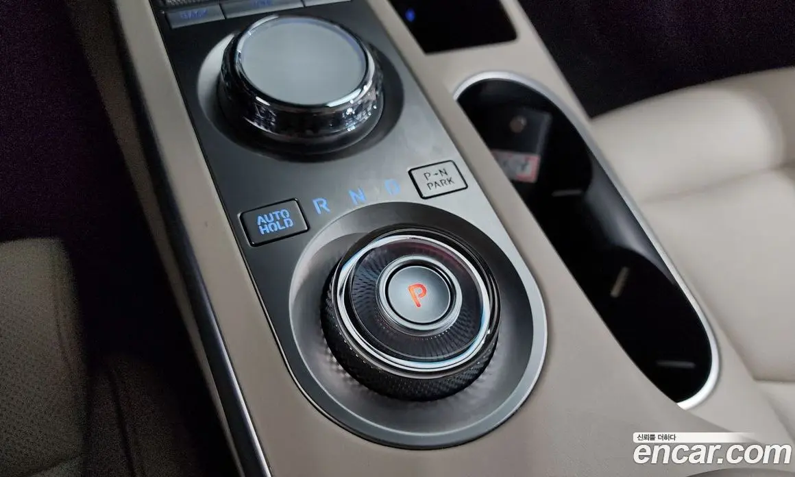 Genesis GV70 2021 2.5 автомат (гидро), фото 12