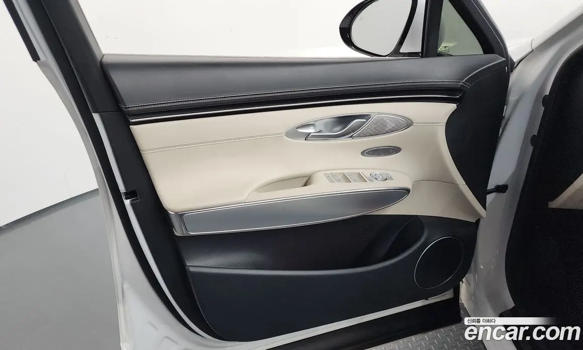 Genesis GV70 2021 2.5 автомат (гидро), фото 14