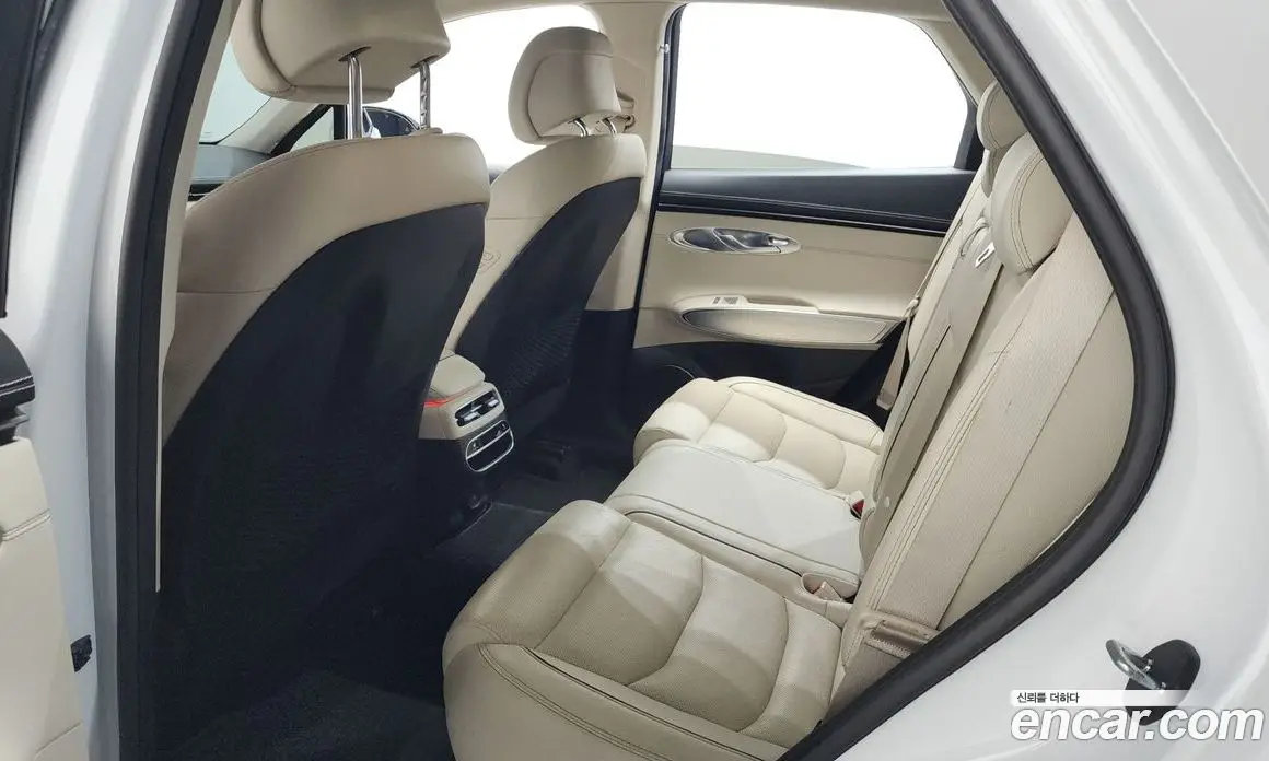 Genesis GV70 2021 2.5 автомат (гидро), фото 17
