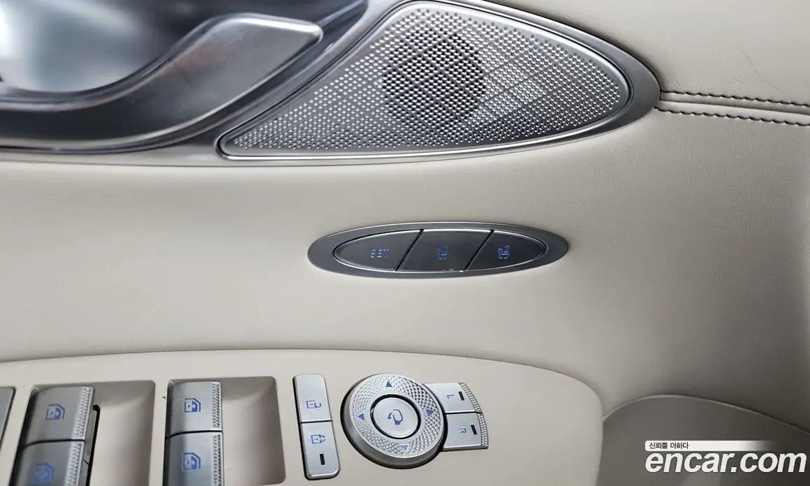 Genesis GV70 2021 2.5 автомат (гидро), фото 36