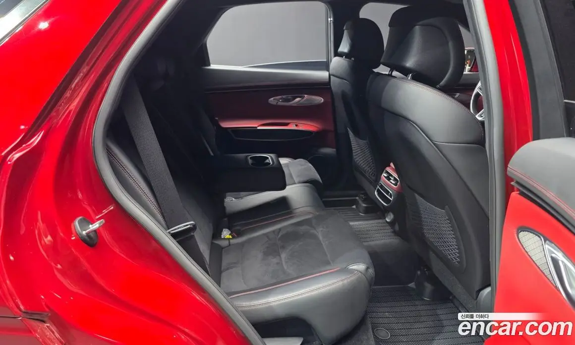 Genesis GV70 2021 2.5 автомат (гидро), фото 18