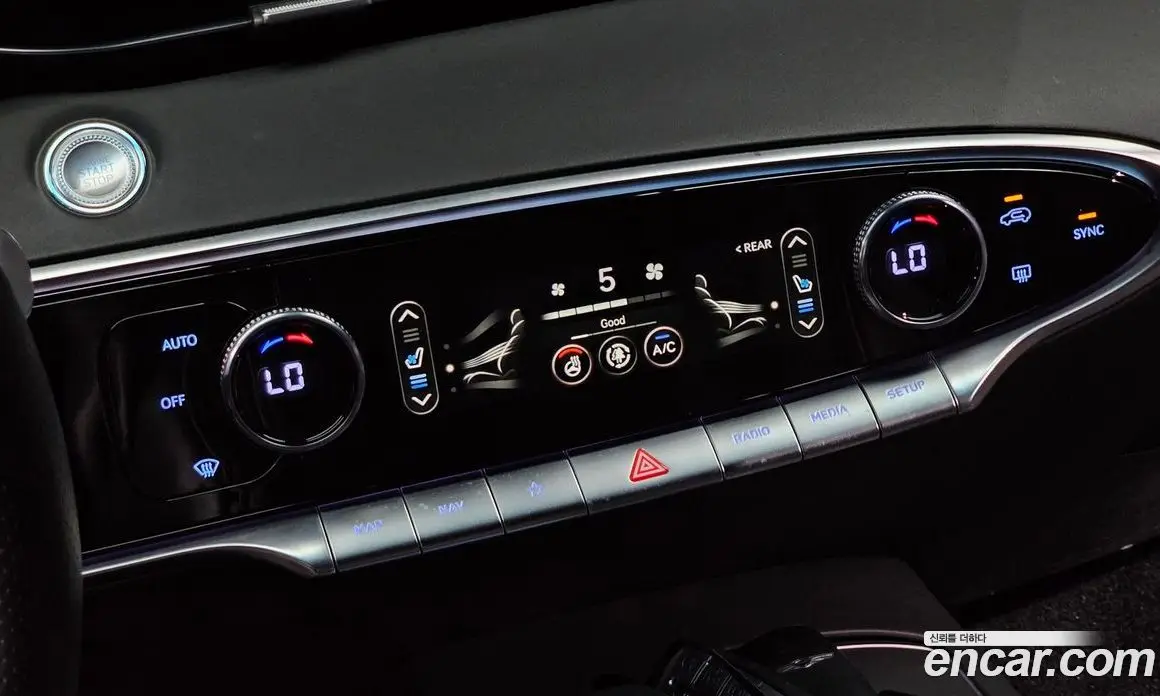 Genesis GV70 2021 2.5 автомат (гидро), фото 24