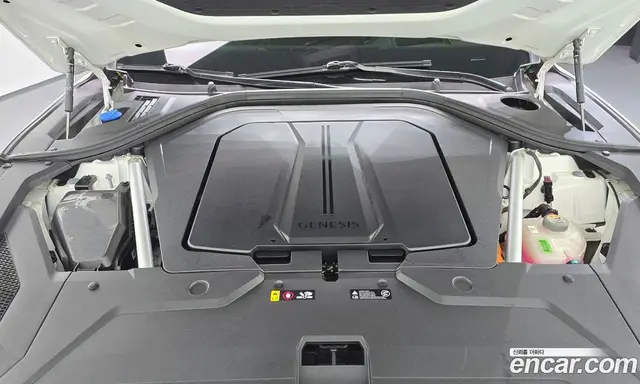 Genesis GV70 2022 0.1 автомат (гидро), миниатюра 6