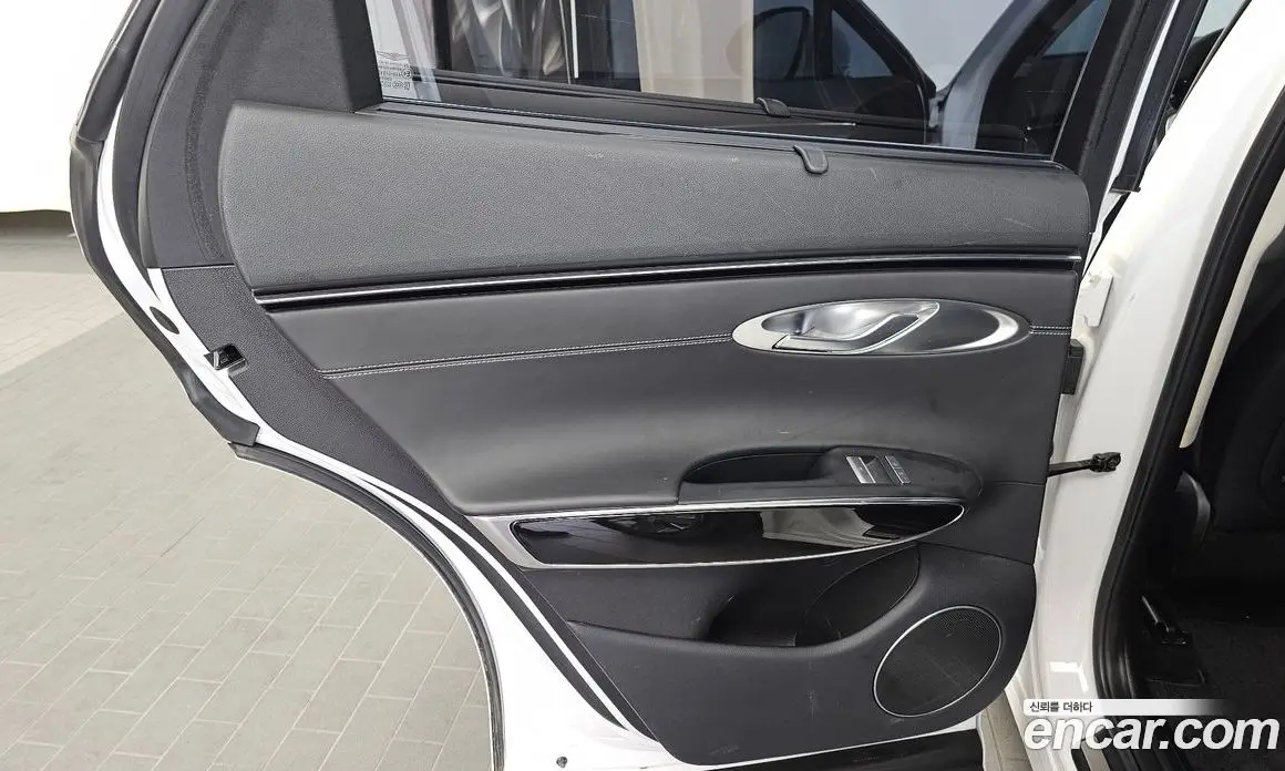Genesis GV70 2022 2.5 автомат (гидро), фото 15