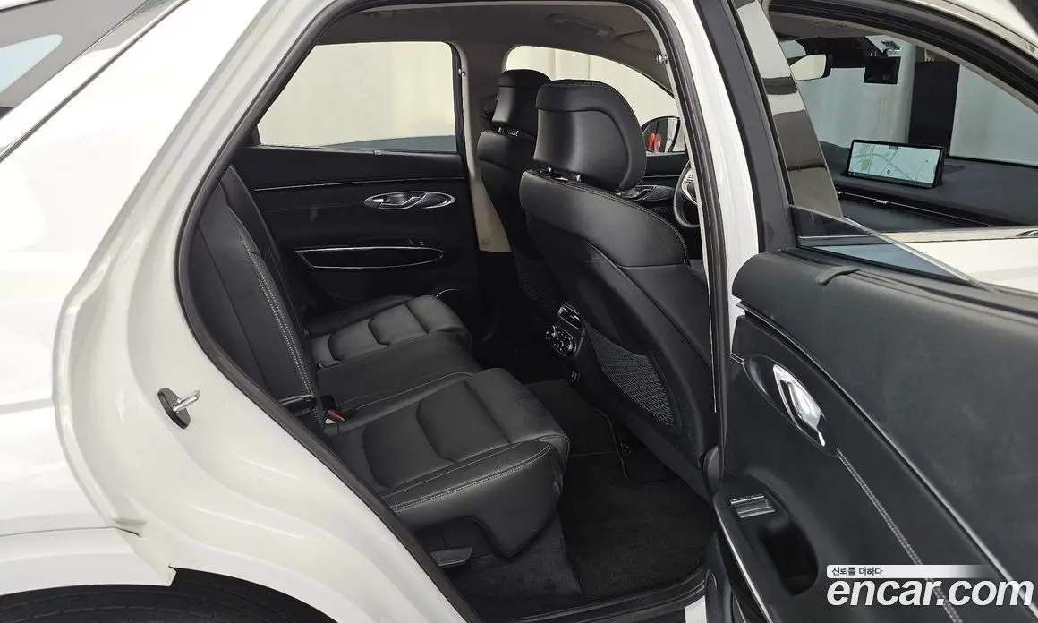 Genesis GV70 2022 2.5 автомат (гидро), фото 18