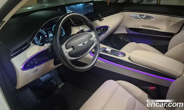 Genesis GV70 2024 2.5 автомат (гидро), миниатюра 7