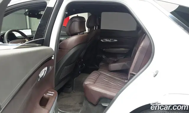 Genesis GV70 2024 2.5 автомат (гидро), миниатюра 11