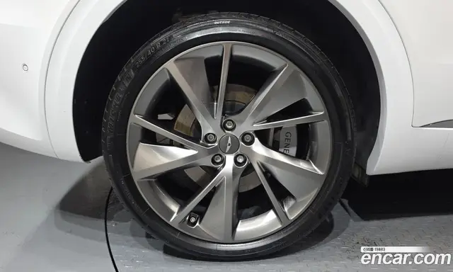 Genesis GV70 2024 2.5 автомат (гидро), миниатюра 5