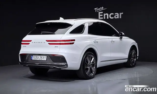 Genesis GV70 2025 2.5 автомат (гидро), миниатюра 2