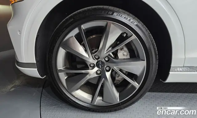 Genesis GV70 2025 2.5 автомат (гидро), миниатюра 5