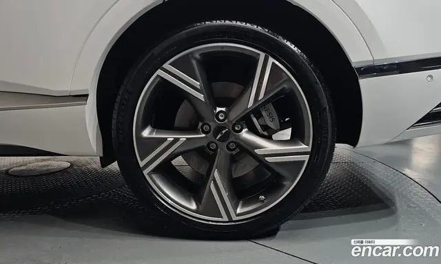 Genesis GV80 2023 2.5 автомат (гидро), миниатюра 6