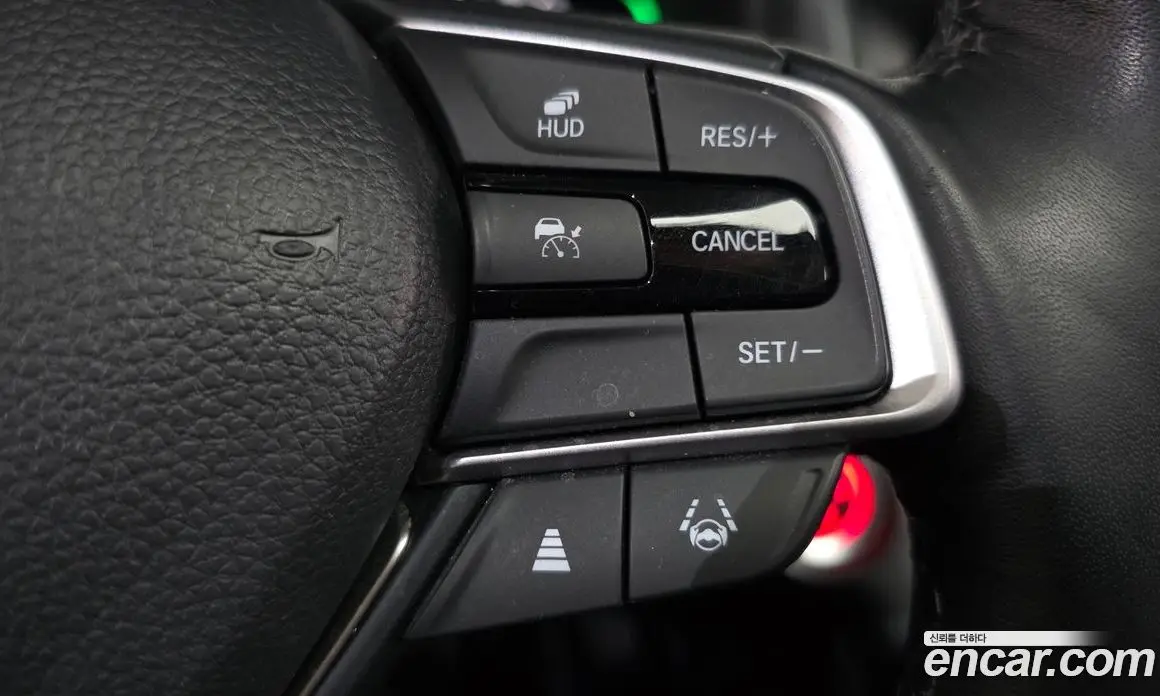 Honda Accord 2022 2.0 автомат (гидро), фото 24
