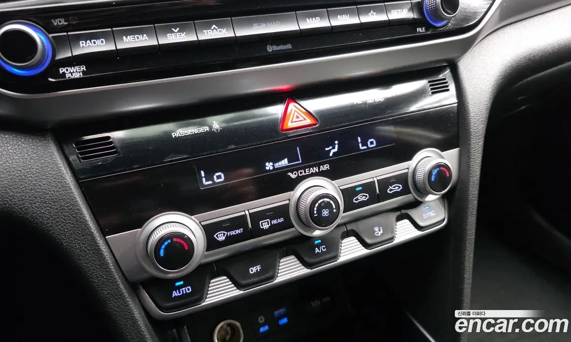 Hyundai Avante 2019 1.6 автомат (гидро), фото 22