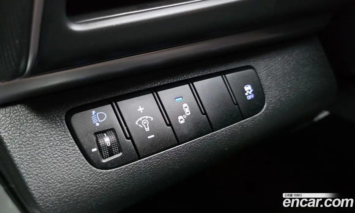 Hyundai Avante 2019 1.6 автомат (гидро), фото 25