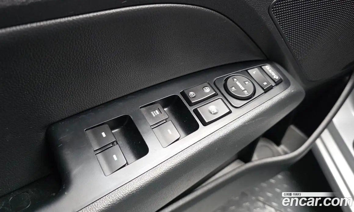 Hyundai Avante 2019 1.6 автомат (гидро), фото 28