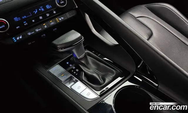 Hyundai Avante 2022 1.6 автомат (гидро), миниатюра 12
