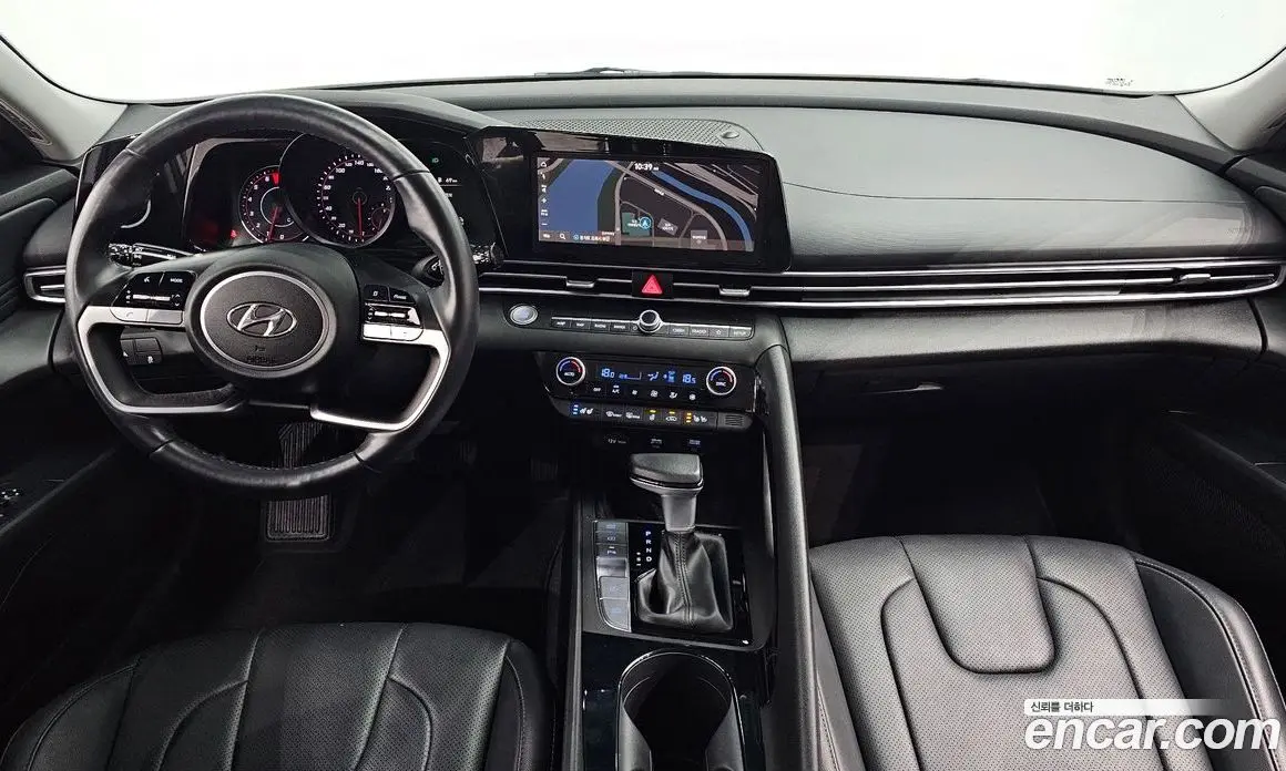 Hyundai Avante 2022 1.6 автомат (гидро), фото 10