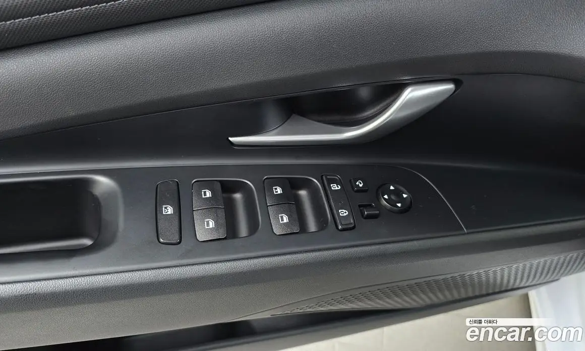 Hyundai Avante 2023 1.6 автомат (гидро), фото 16