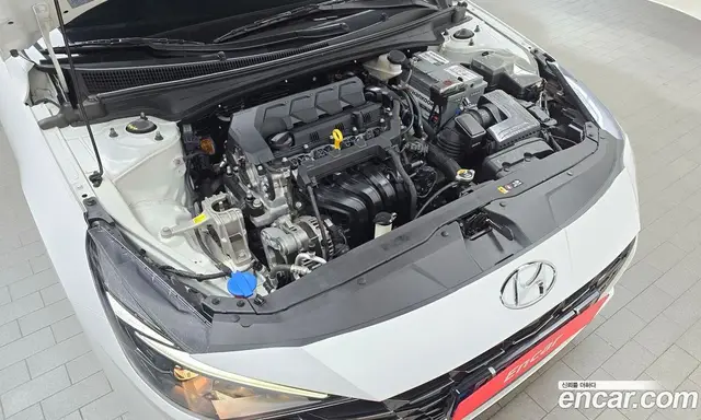 Hyundai Avante 2023 1.6 автомат (гидро), миниатюра 6