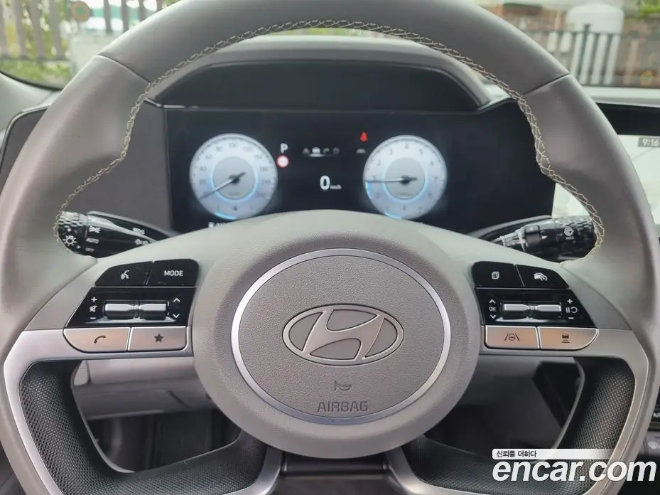 Hyundai Avante 2024 1.6 автомат (гидро), фото 11