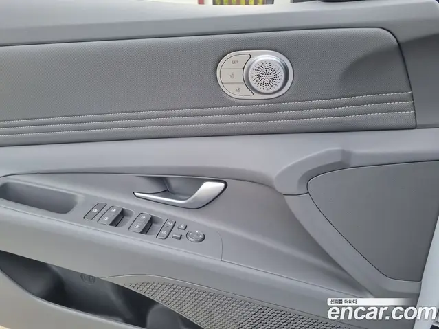Hyundai Avante 2024 1.6 автомат (гидро), миниатюра 12