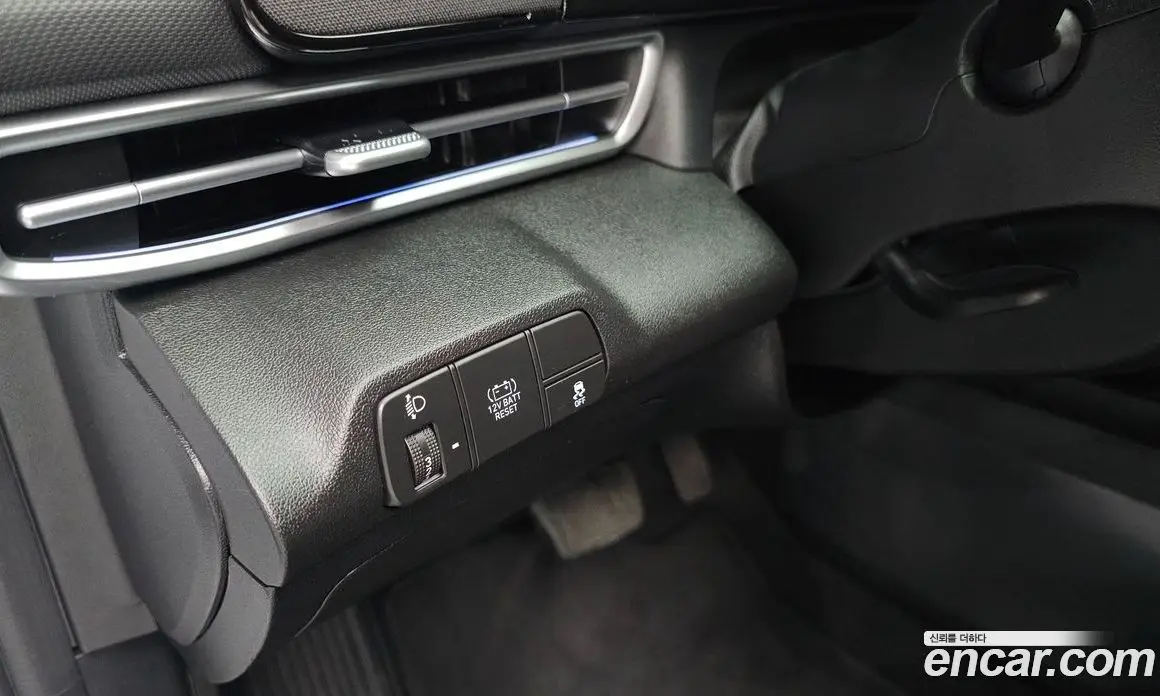 Hyundai Avante 2025 1.6 автомат (гидро), фото 18