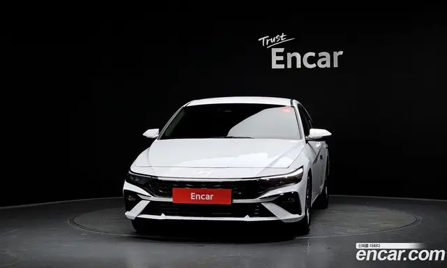Hyundai Avante 2025 1.6 автомат (гидро), миниатюра 3