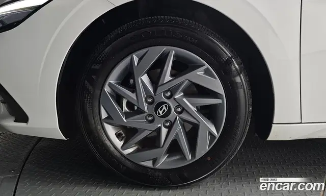 Hyundai Avante 2025 1.6 автомат (гидро), миниатюра 5