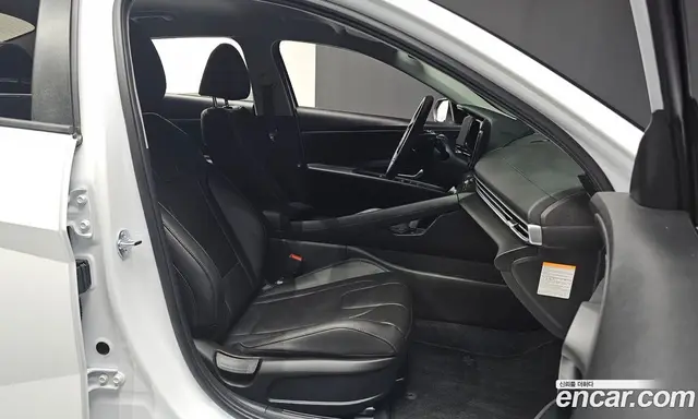 Hyundai Avante 2025 1.6 автомат (гидро), миниатюра 10