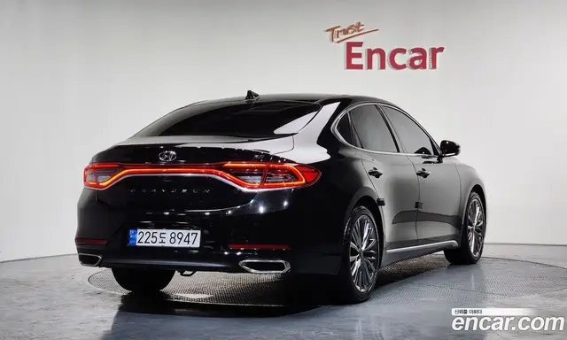 Hyundai Grandeur 2018 3.0 автомат (гидро), миниатюра 2