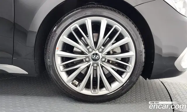 Hyundai Grandeur 2018 3.0 автомат (гидро), миниатюра 5