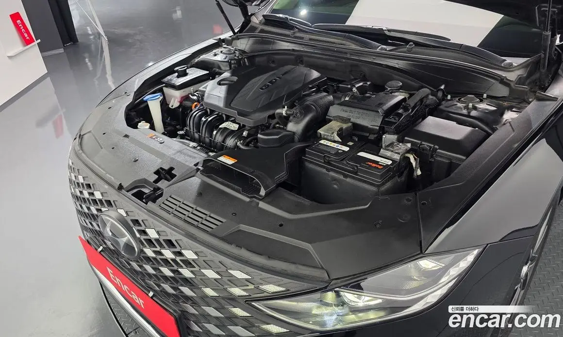 Hyundai Grandeur 2022 2.5 автомат (гидро), фото 6