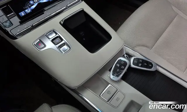 Hyundai Grandeur 2022 2.5 автомат (гидро), миниатюра 9