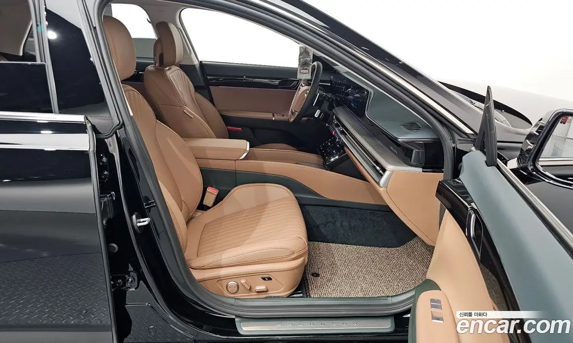 Hyundai Grandeur 2025 2.5 автомат (гидро), фото 16