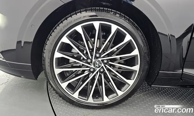 Hyundai Grandeur 2025 2.5 автомат (гидро), миниатюра 5