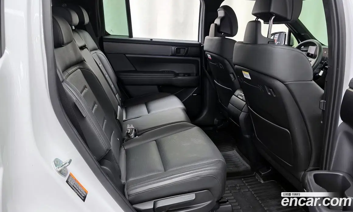 Hyundai Santa Fe 2024 2.5 автомат (гидро), фото 12
