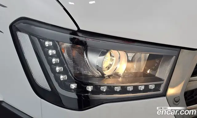 Hyundai Solati 2023 2.5 автомат (гидро), миниатюра 8