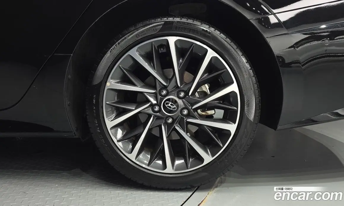 Hyundai Sonata 2019 2.0 автомат (гидро), фото 6