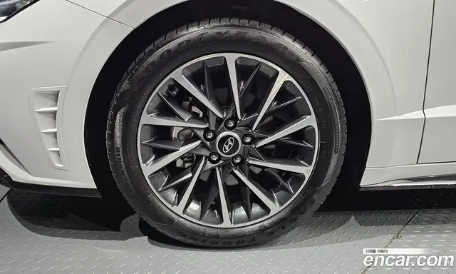 Hyundai Sonata 2022 1.6 автомат (гидро), миниатюра 5