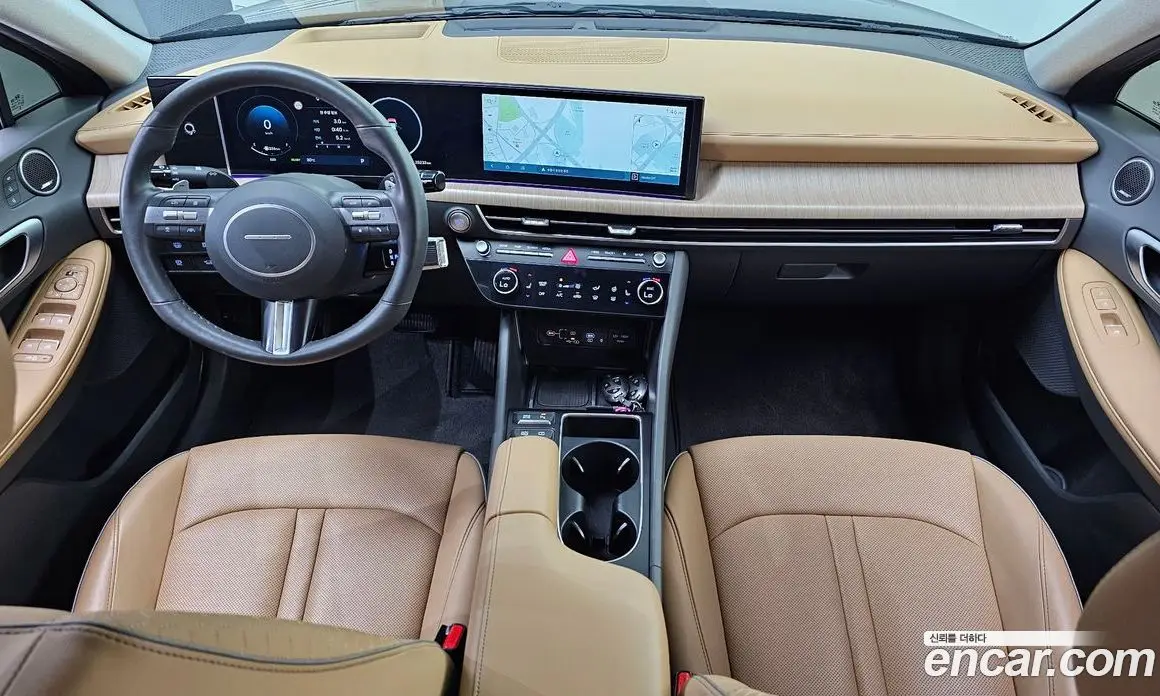 Hyundai Sonata 2023 2.0 автомат (гидро), фото 9