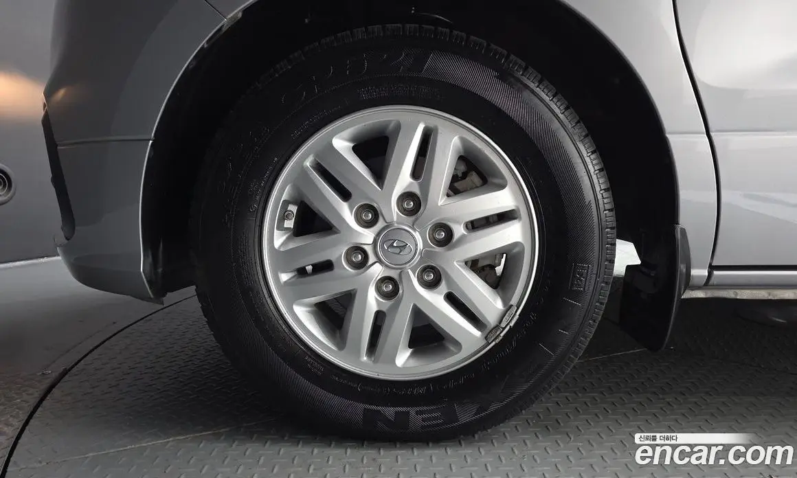 Hyundai Starex 2021 2.5 автомат (гидро), фото 5