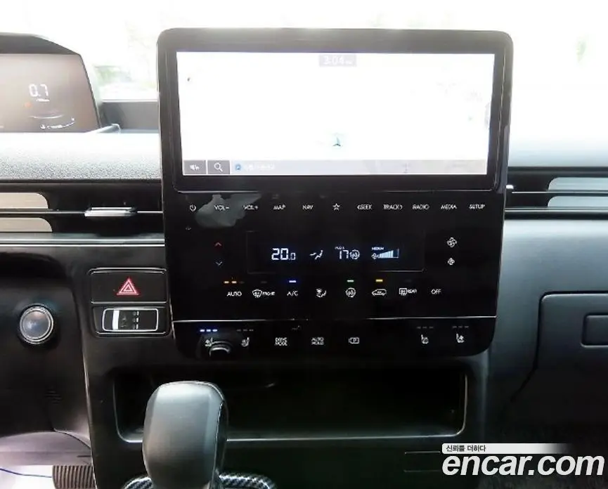 Hyundai Staria 2022 2.2 автомат (гидро), фото 13