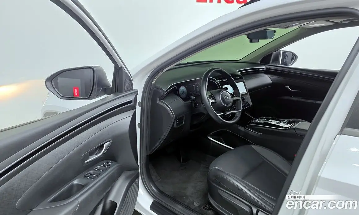 Hyundai Tucson 2021 1.6 автомат (гидро), фото 13