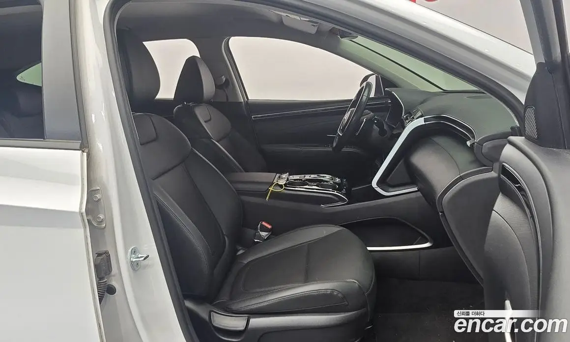 Hyundai Tucson 2022 1.6 автомат (гидро), фото 11