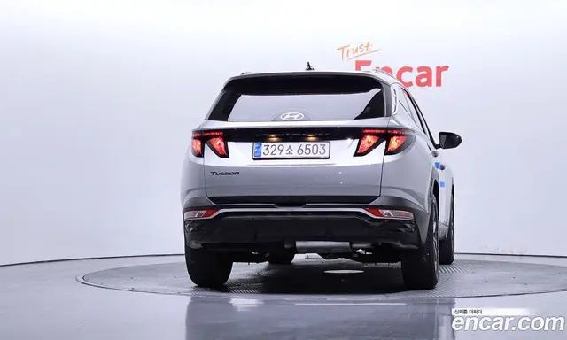 Hyundai Tucson 2023 2.0 автомат (гидро), миниатюра 4